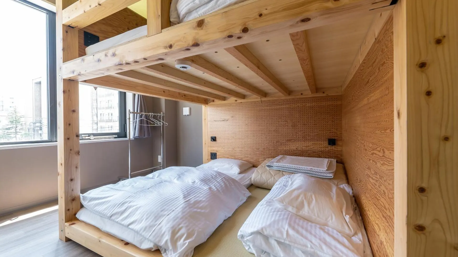 Wise Owl Hostels Sapporo Japan